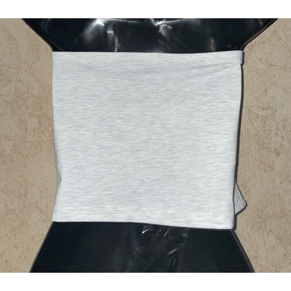 💕Fourteen Twelve Cherry Embroidered White Tube Top - Picture 2 of 4